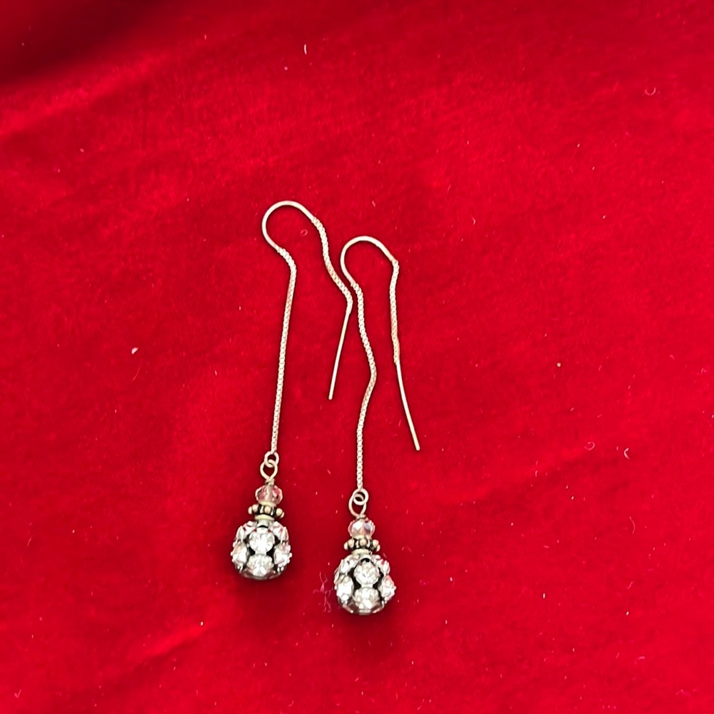 Dangling earrings